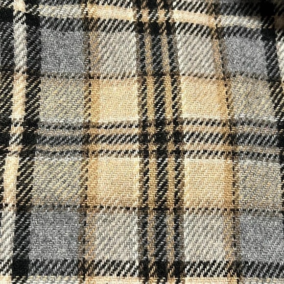 Vtg Casual Corner Annex~Blue/Tan Plaid Wrap Skirt  Size 8 Wool blend  28”x19” - Picture 6 of 6